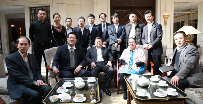 点意空间国际展蓝冠注册览集团2014年年会暨表彰大会在沪召开